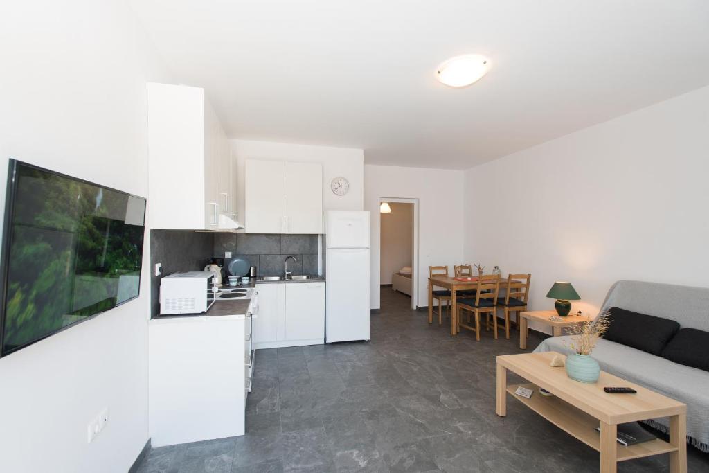 Kuchyň nebo kuchyňský kout v ubytování A&A House Mykonos B