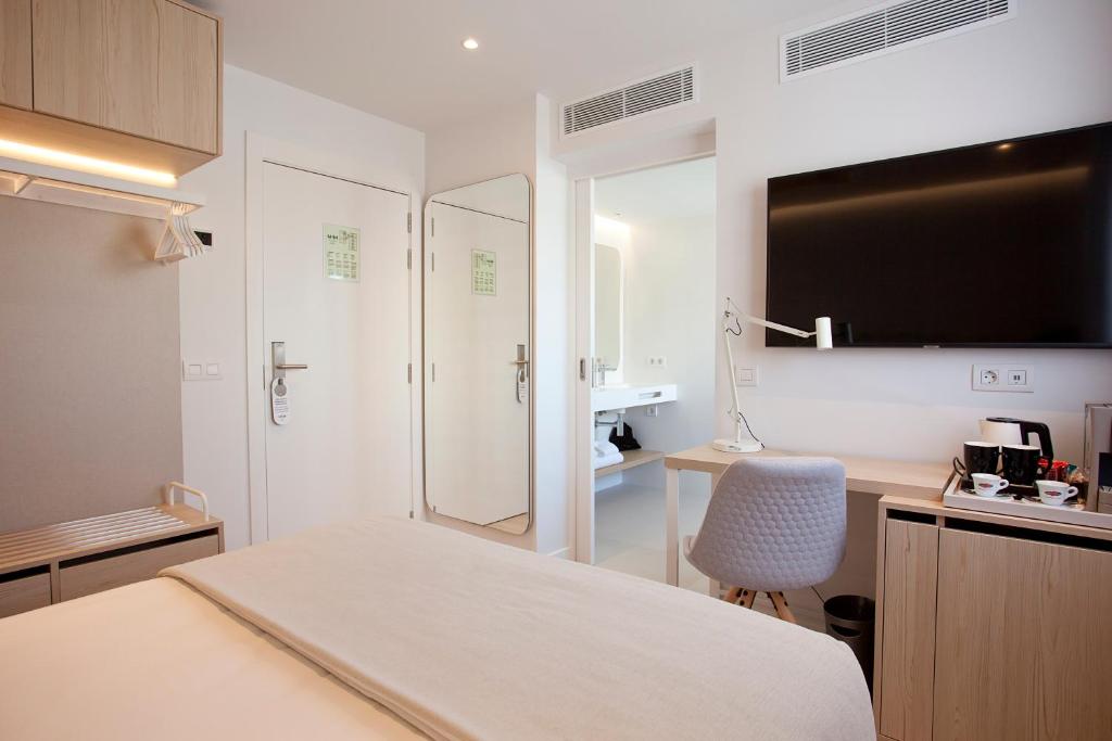 Hotel MiM Mallorca - Adults Only, Sa Coma – Precios ...