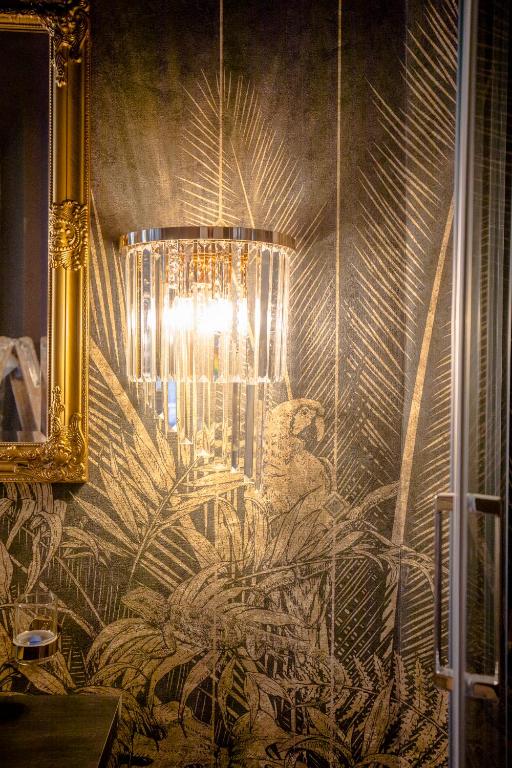 The Henry Self Check-In Guesthouse - Resim 33