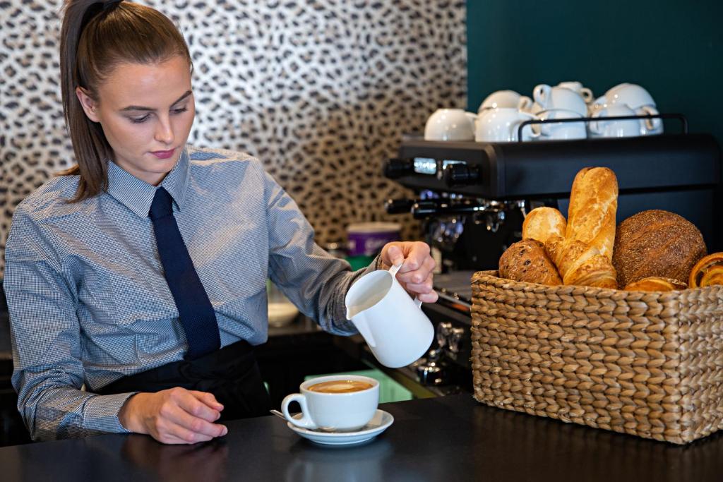 Queens Hotel & Spa Bournemouth - Resim 15