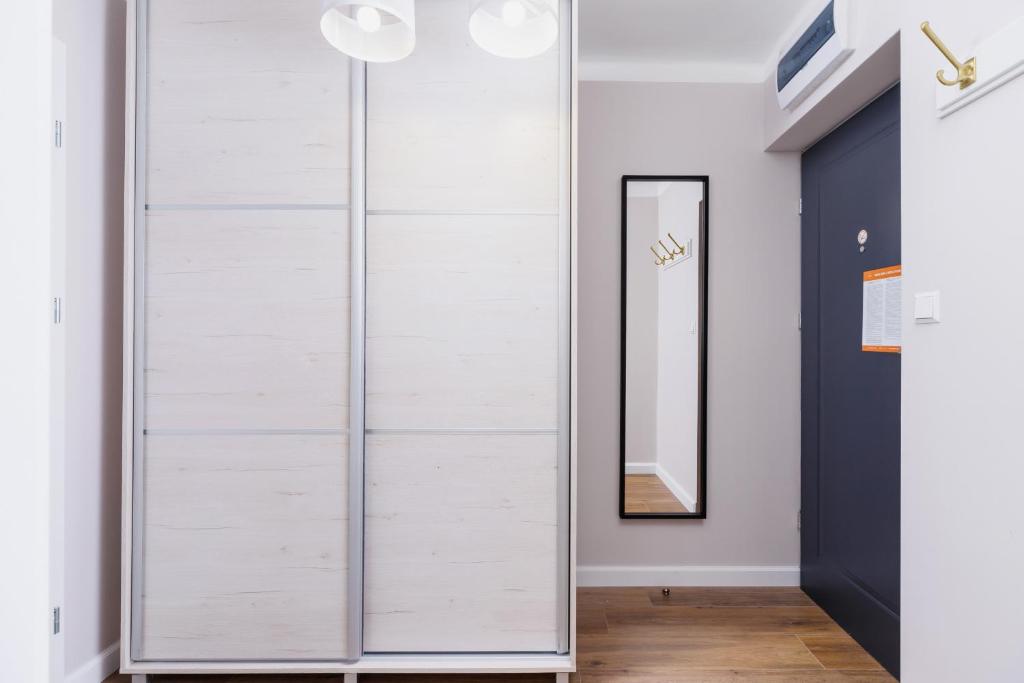 Fotografia z galérie ubytovania Apartament przy Bulwarach Wiślanych Kościuszki by Noclegi Renters v Krakove