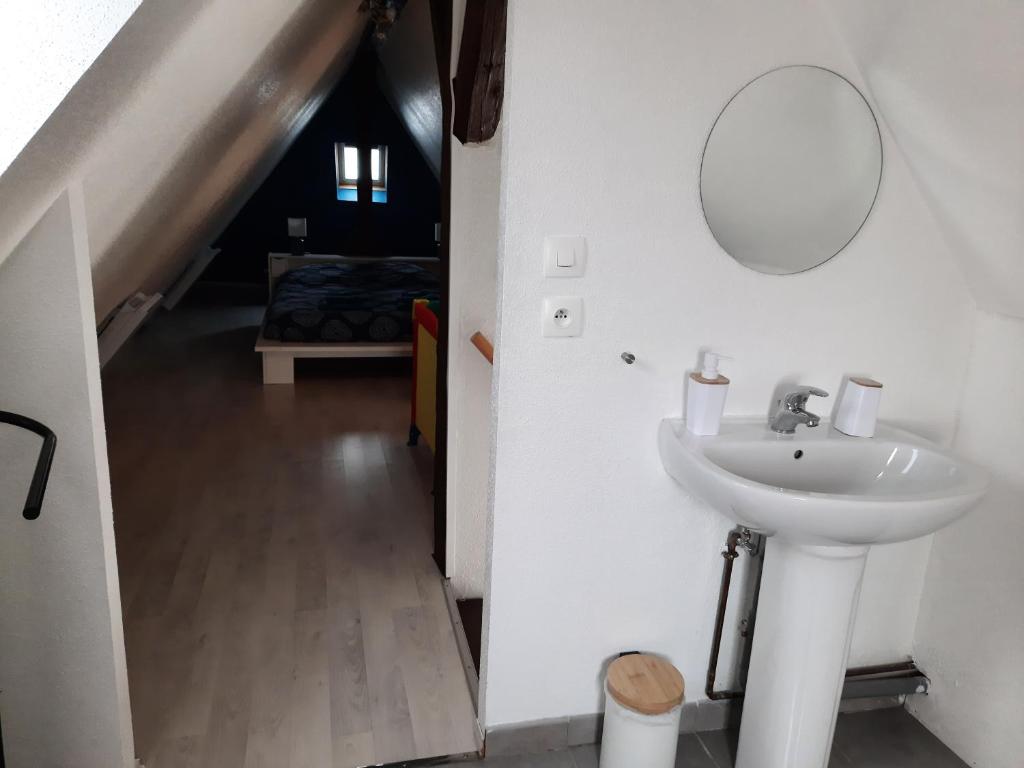 "appartement au centre & parking" Logement Petite Venise - 8