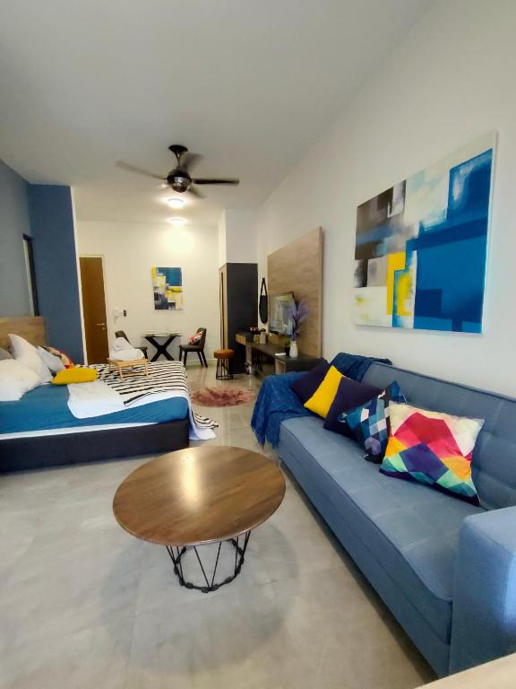 Imperio Homestay Private Bathtub Melaka Town - Near JONKER STREET的休息区