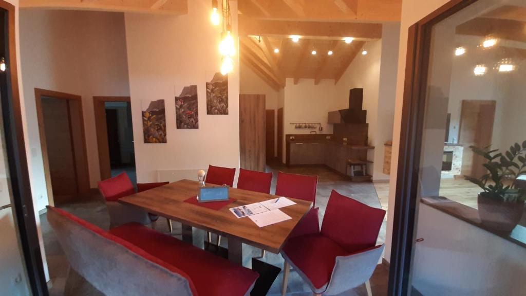 Posezení v ubytování Alpenappartement Kleiner