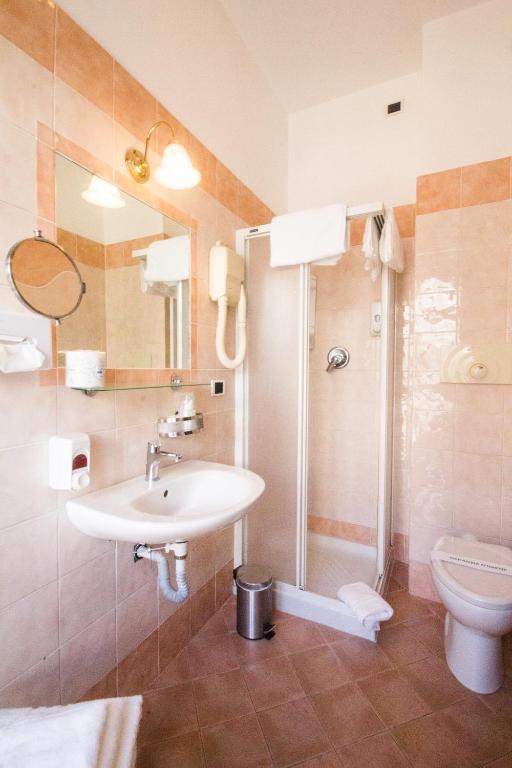 Koupelna v ubytování Hotel Gran Torino