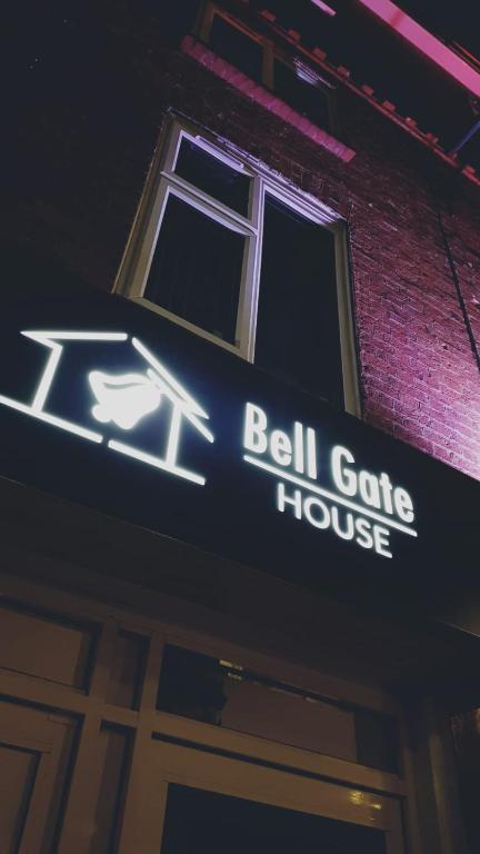 Certifikát, hodnocení, plakát nebo jiný dokument vystavený v ubytování Bell Gate House