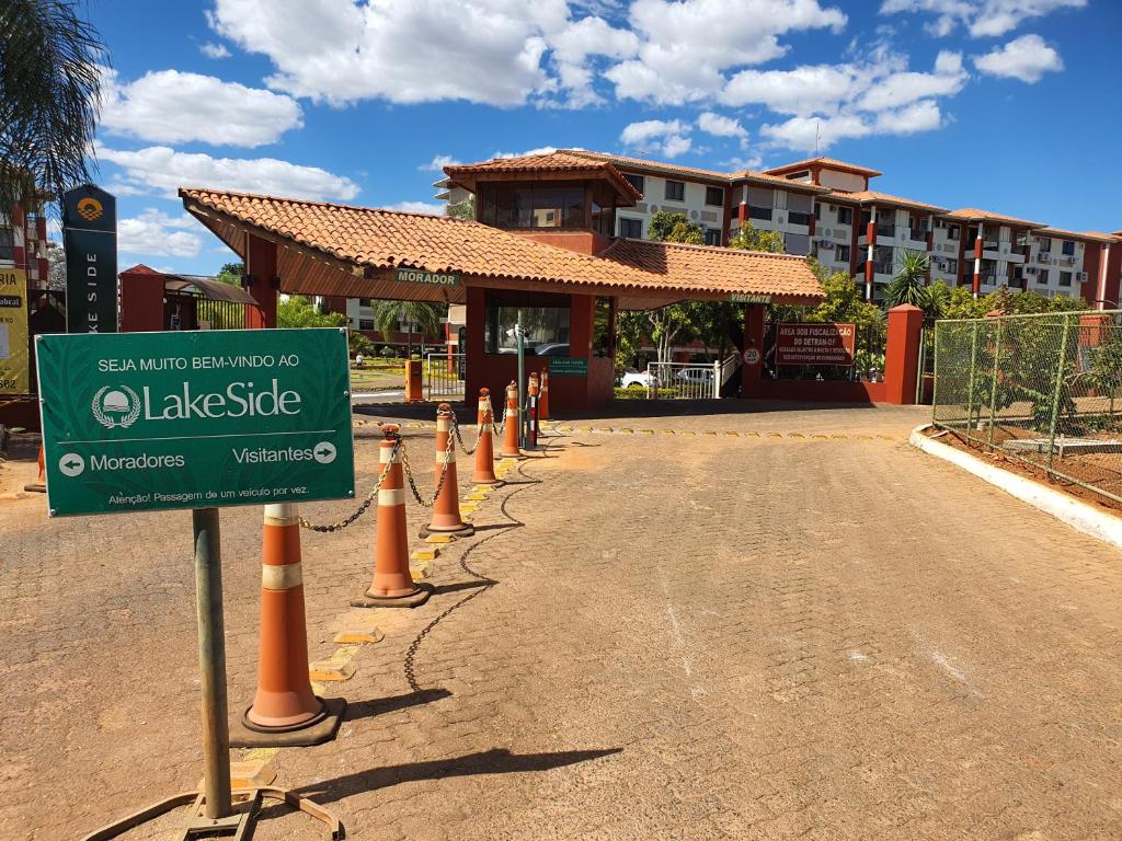  LAKE SIDE - VISTA DO LAGO
