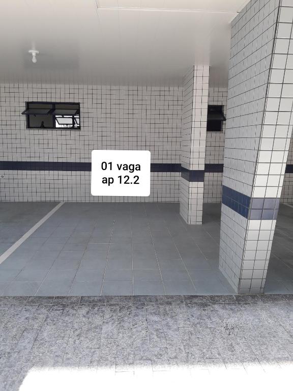  Apto de 03 dorm com churrasqueira e vista do mar