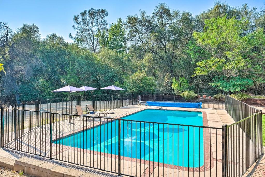 Bright Gold Country Home Pool, Deck and Hot Tub!, Sonora – Updated 2024  Prices