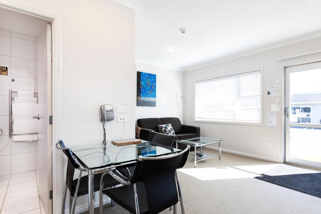 Beach Street Motel Apartments - Resim 20