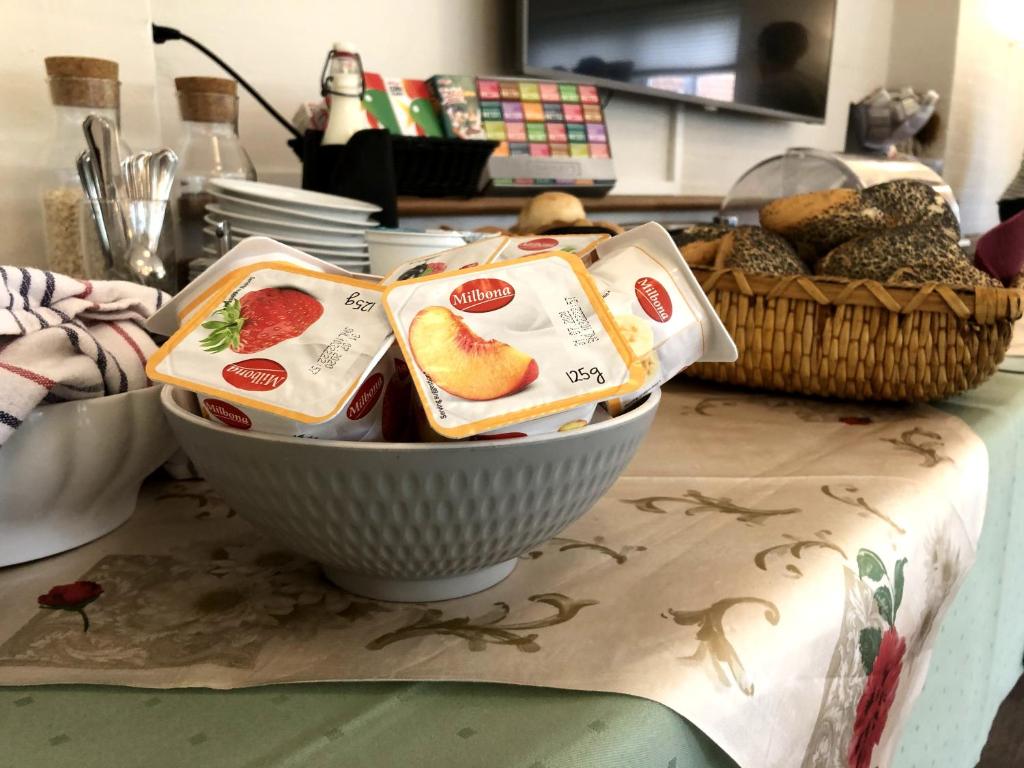 Jídlo v penzionu – hostince nebo okolí