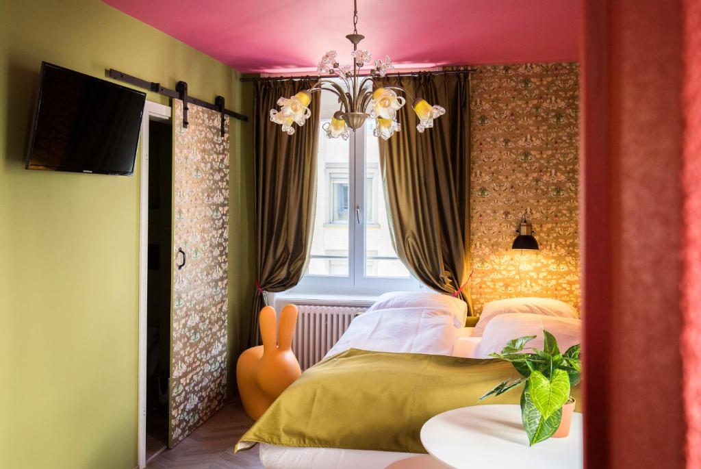 The Henry Self Check-In Guesthouse - Resim 21