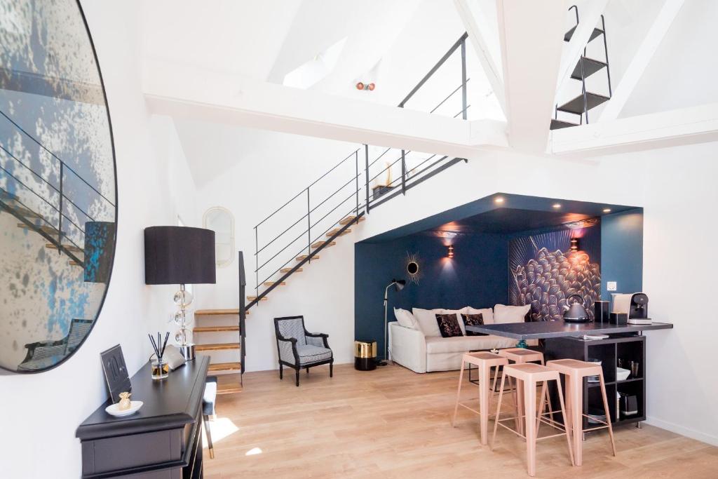 Gallery image of Le 104 Feuvrier in Dole