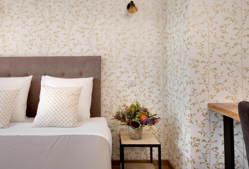 Hôtel de France - Standard Single Room