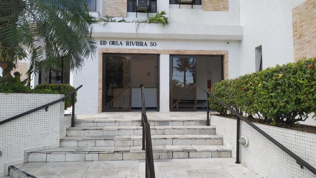  Ap Riviera uma quadra da praia