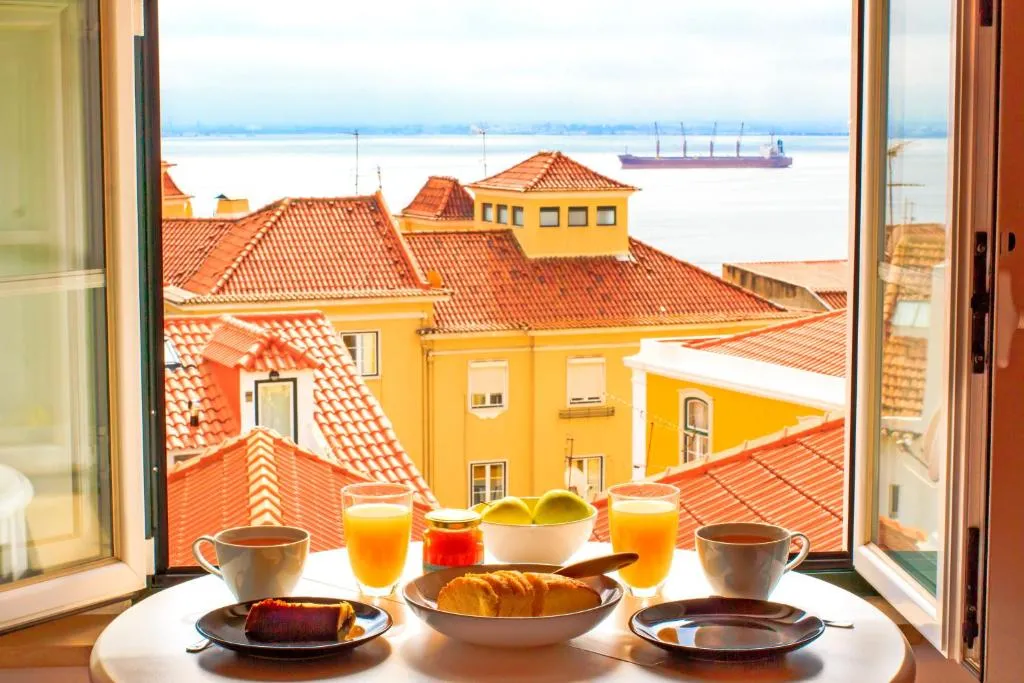 Story Flat Lisbon - Alfama, Amadora, Portugal