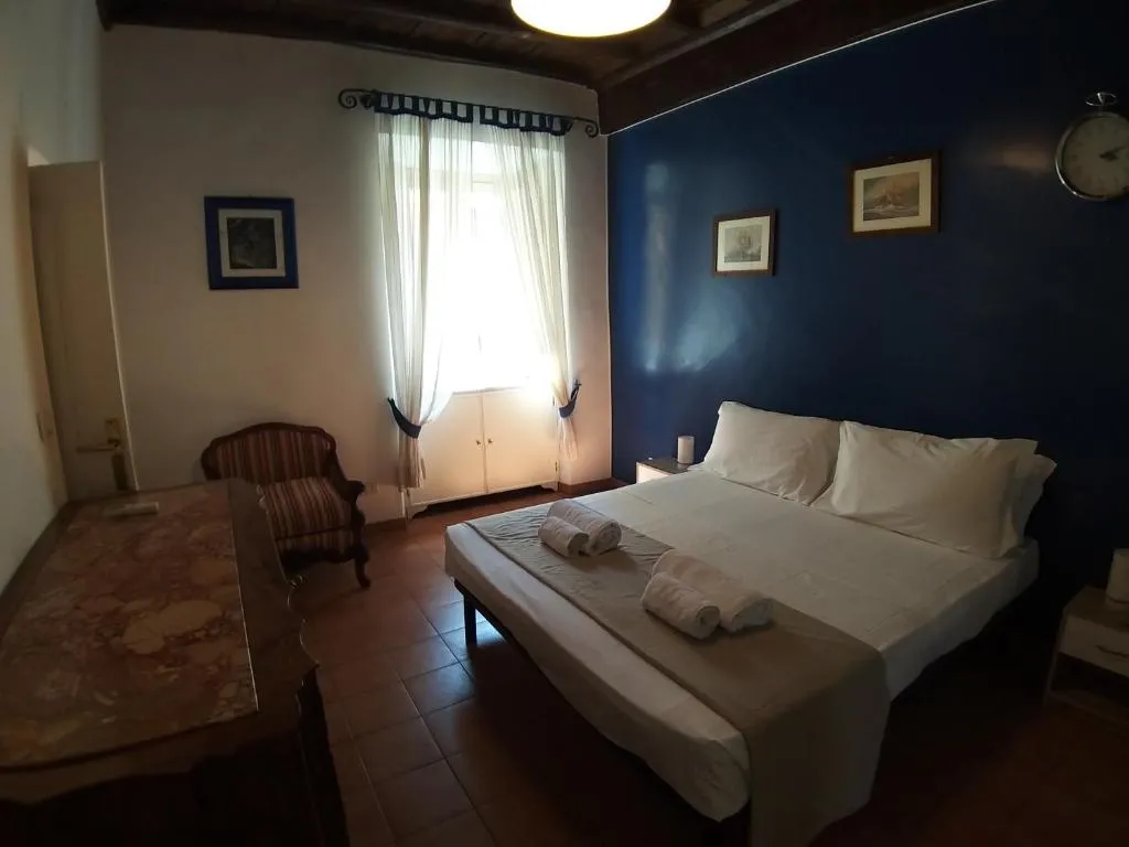 Easy Holidays - Laterano, Roma, Italy