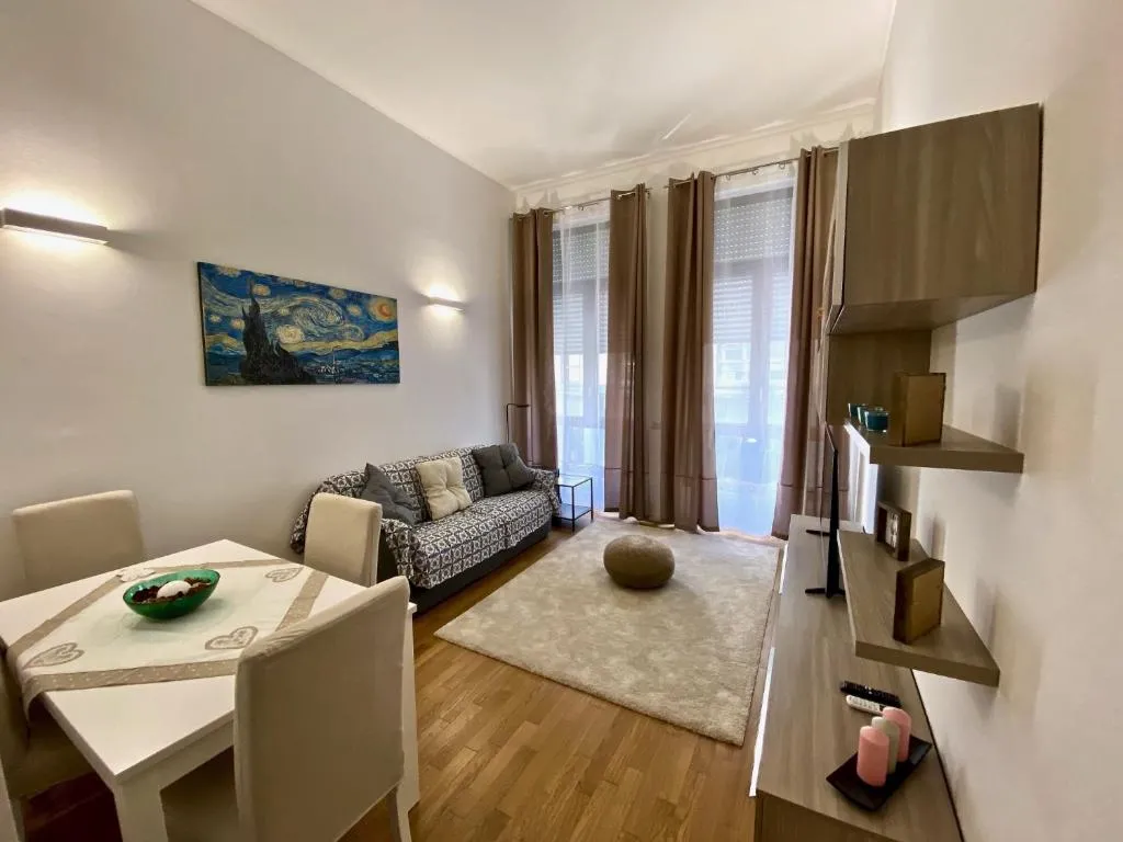 Duomo Apartment - Diaz, Comasina, Italy