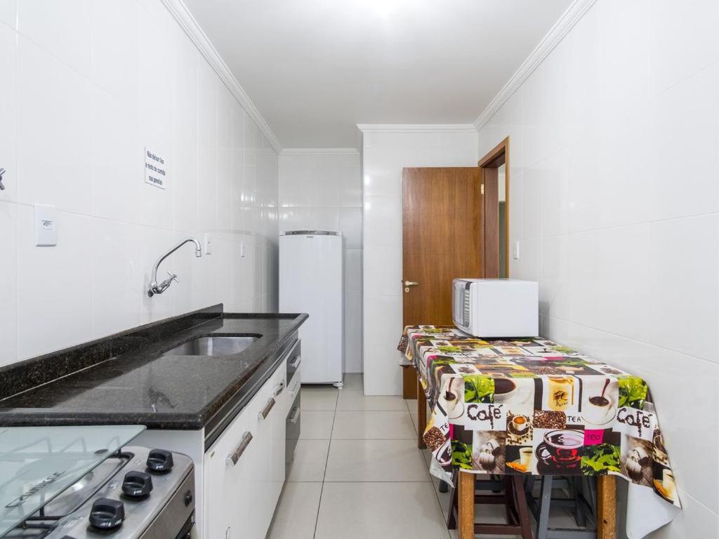  Ed Luz do Sol com Ar condicionado- Frente Mar - 02 Dormitórios - 10 pessoas