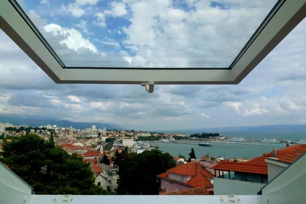 Loft east, private parking, Split, Croatia