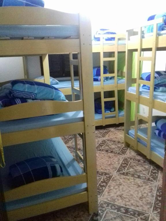 Postel nebo postele na pokoji v ubytování Live Hostel