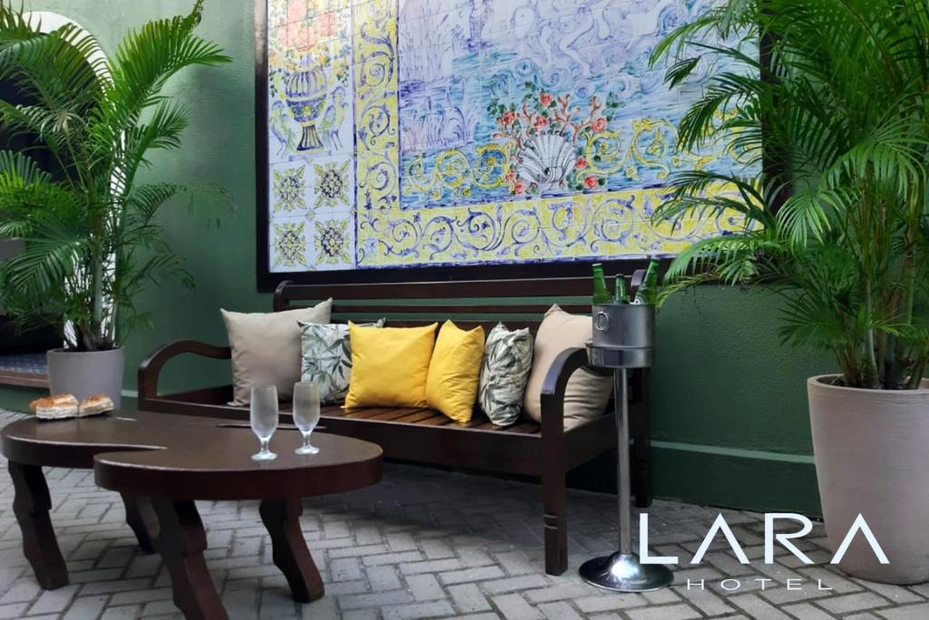  Lara Hotel