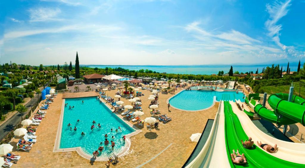 Booking.com: Camping Lido , Lazise, Italie - 330 Commentaires clients .  Réservez votre hôtel dès maintenant !