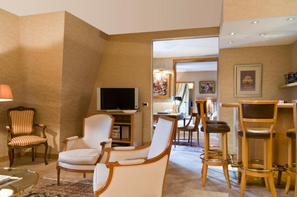 Warwick Grand-Place Brussels - Королевский люкс