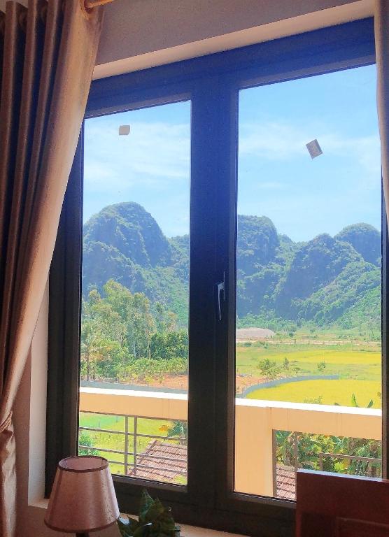 Applebee's Homestay - 13