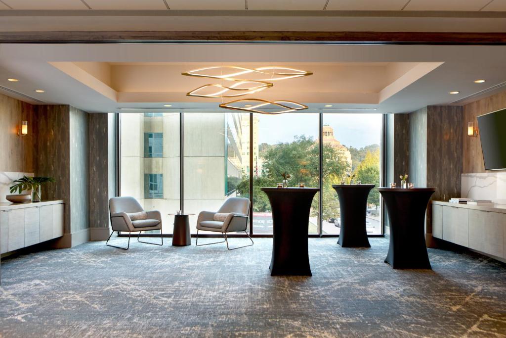 Posezení v ubytování Kimpton Hotel Arras by IHG