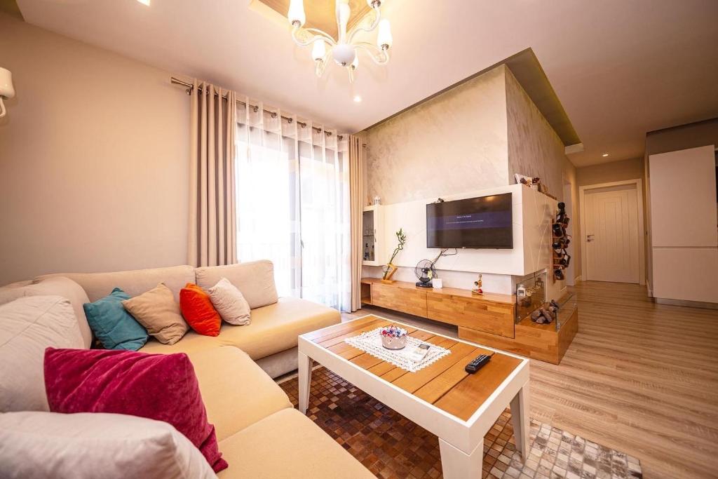 Milestone Deluxe Apartment Tirana