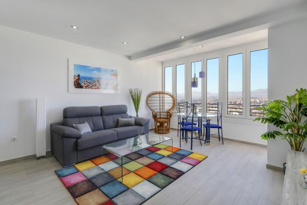INCREDIBLE view of Alicante, WiFi, Alicante – Precios ...