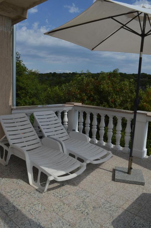 Balkon lub taras w obiekcie Rooms & Apartments Kvasić