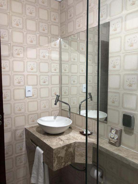  Pousada Romã