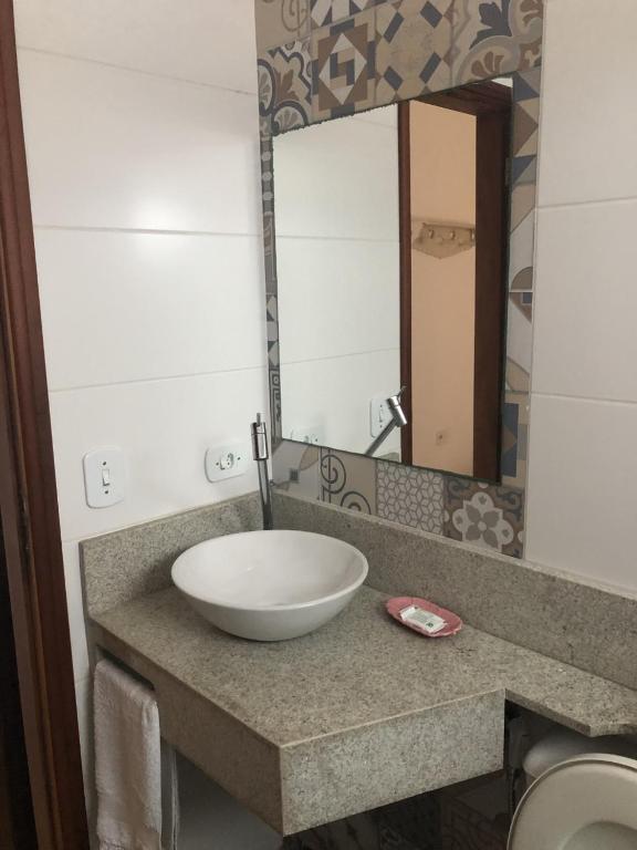  Pousada Romã