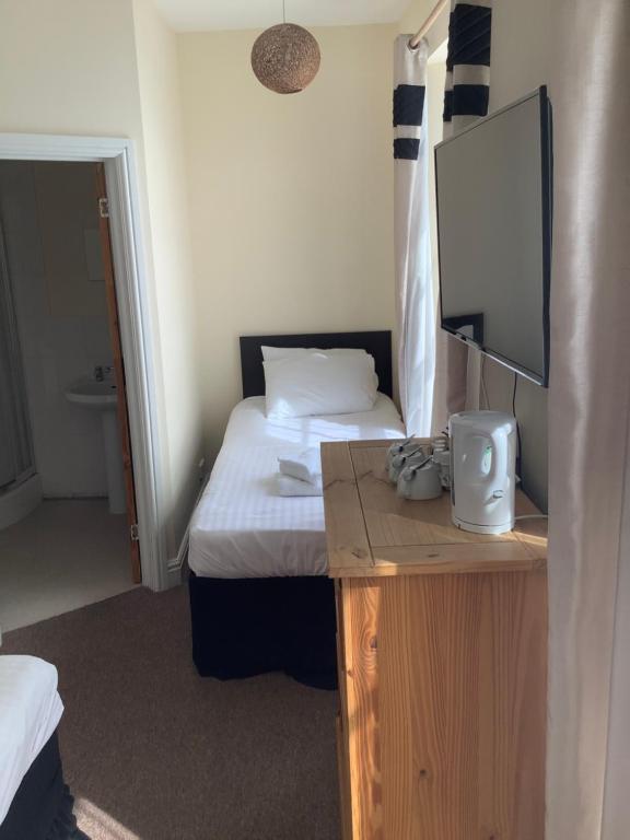 The Farmers Union - Resim 24