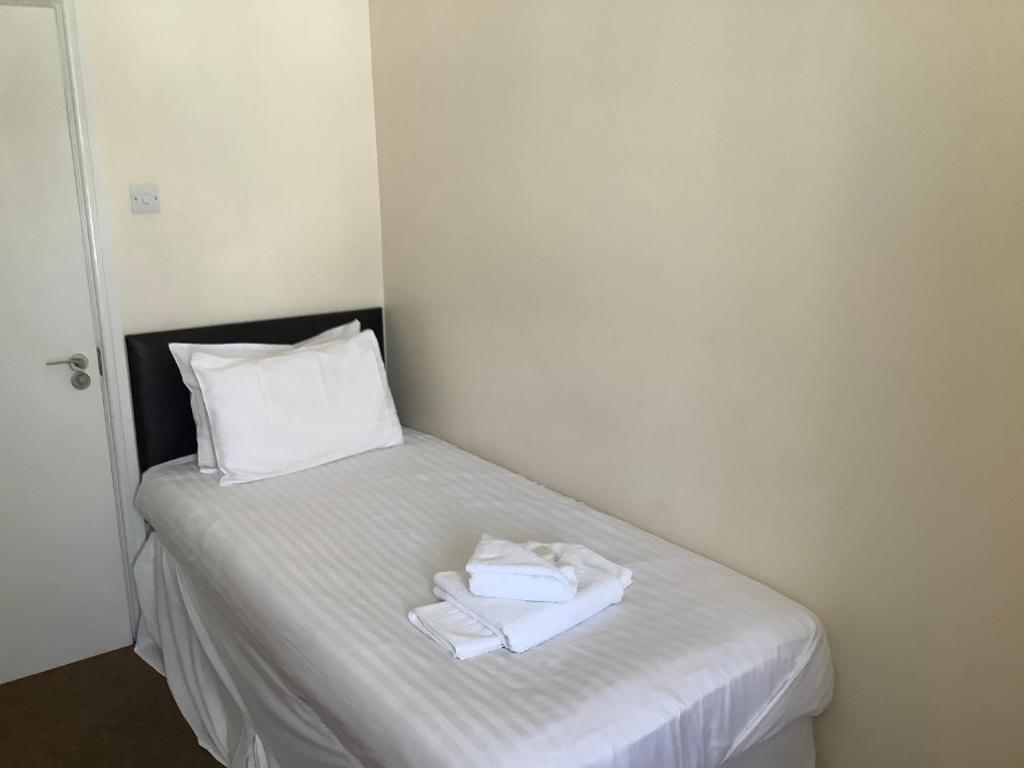 The Farmers Union - Resim 23