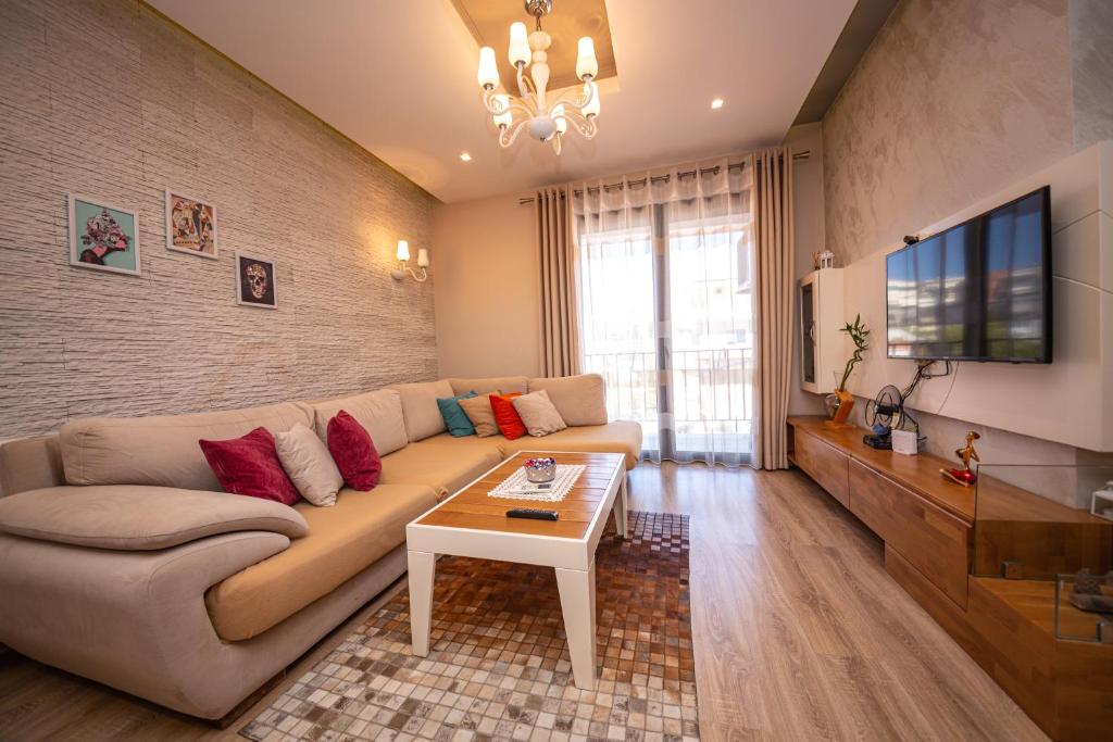 Milestone Deluxe Apartment Tirana - Imazhi 5