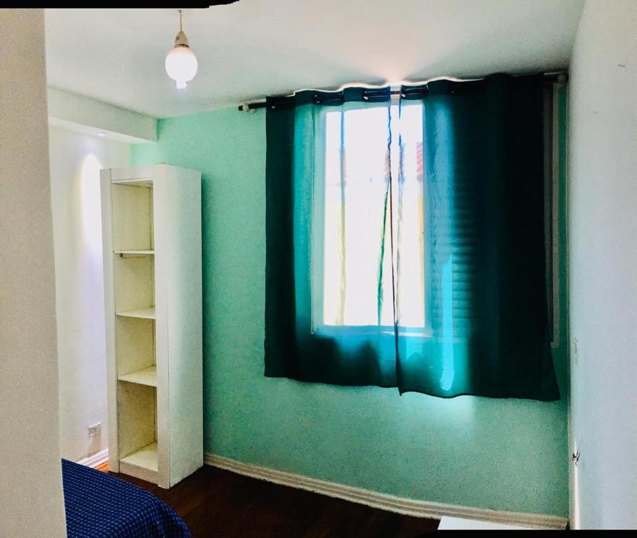  Praça da Árvore Hostel