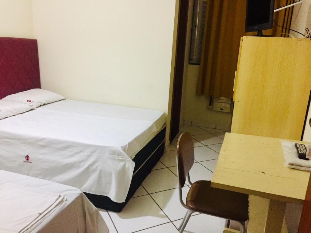 Hotel Oliveira - 豪华三人间