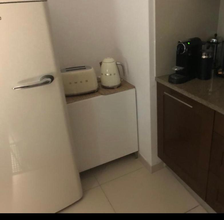 Kuchyňa alebo kuchynka v ubytovaní HOLIDAY HOME Wechta Baltic 608 z widokiem na morze