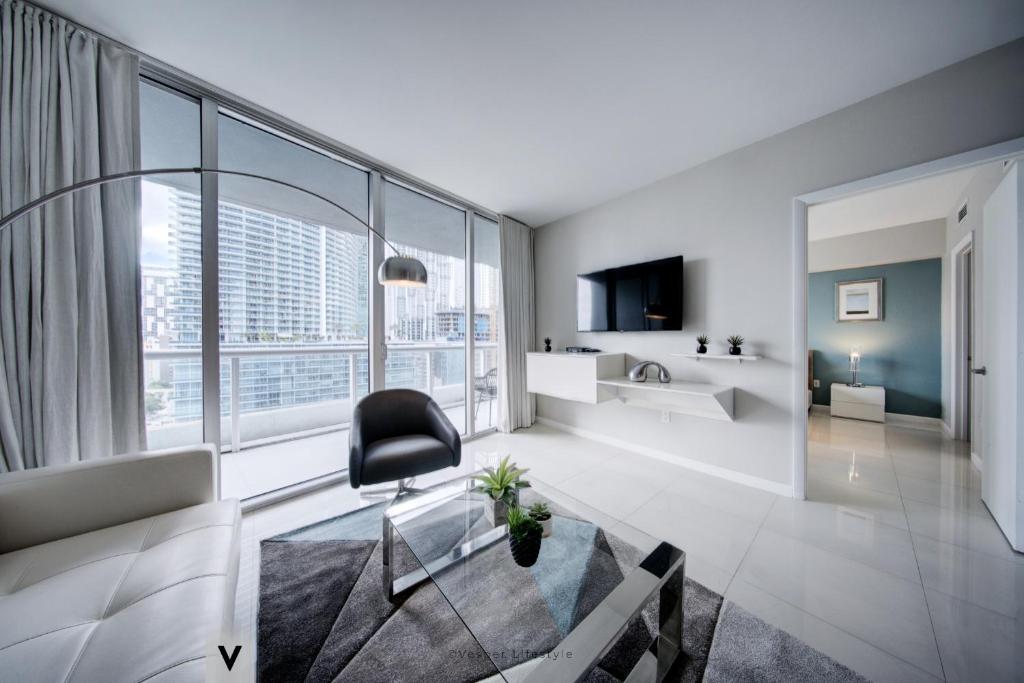 ICON Brickell Suites by Vesper, Miami – Updated 2023 Prices