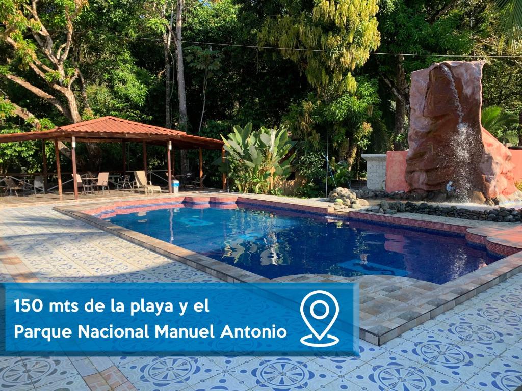 Bazén v ubytování Hotel Manuel Antonio Park nebo v jeho okolí