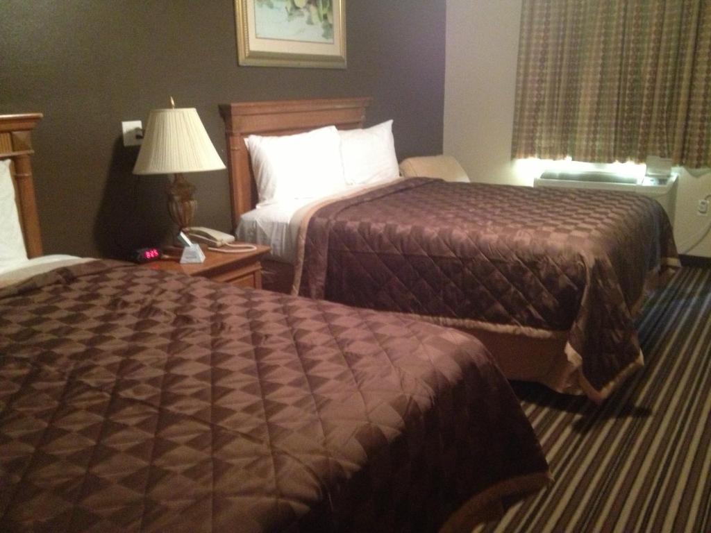 Executive Inn Snyder - Habitación Queen Con Dos Camas Queen - Fumar