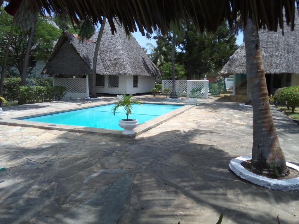 Bazén v ubytování Glory Ocean Villas - Diani nebo v jeho okolí