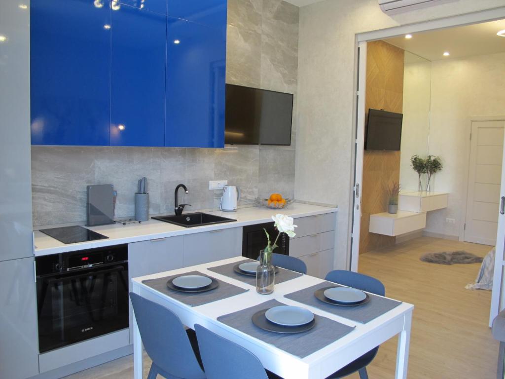 Фото Апартаменты на бульвар Надежд 4.3