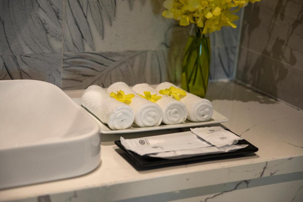 Ha Long Essence Hotel - 13