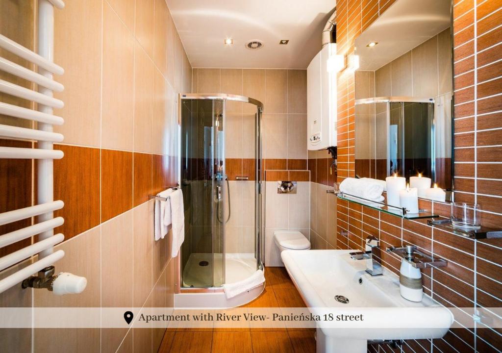 5-stars Apartments - Old Town - Apartment With River View - Ul. Panieńska 18/3