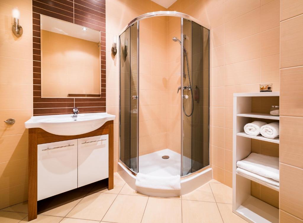 5-stars Apartments - Old Town - Apartment With Balcony Ul. Partyzantów 3