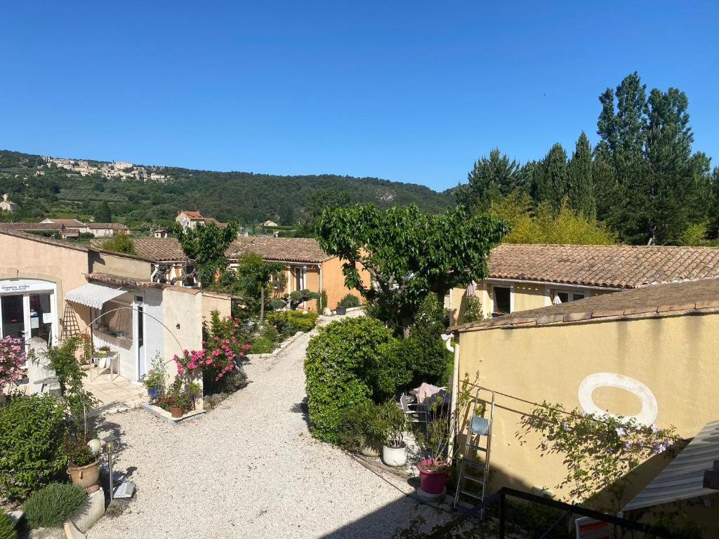 Nespecifikovaný výhled na hory nebo výhled na hory při pohledu z bed and breakfast
